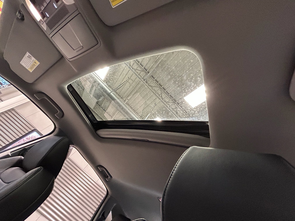 Used 2020 Acura MDX SH-AWD image 58