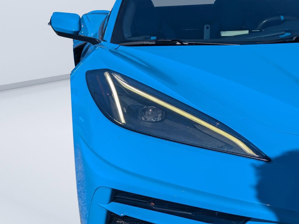 Used 2023 Chevrolet Corvette Stingray Premium Conv w/ Z51 Performance Package image 9