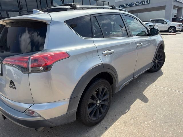 Used 2018 Toyota RAV4 Adventure AWD/4WD image 7
