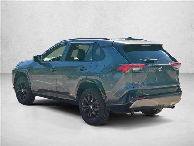 Used 2022 Toyota RAV4 SE AWD/4WD image 7