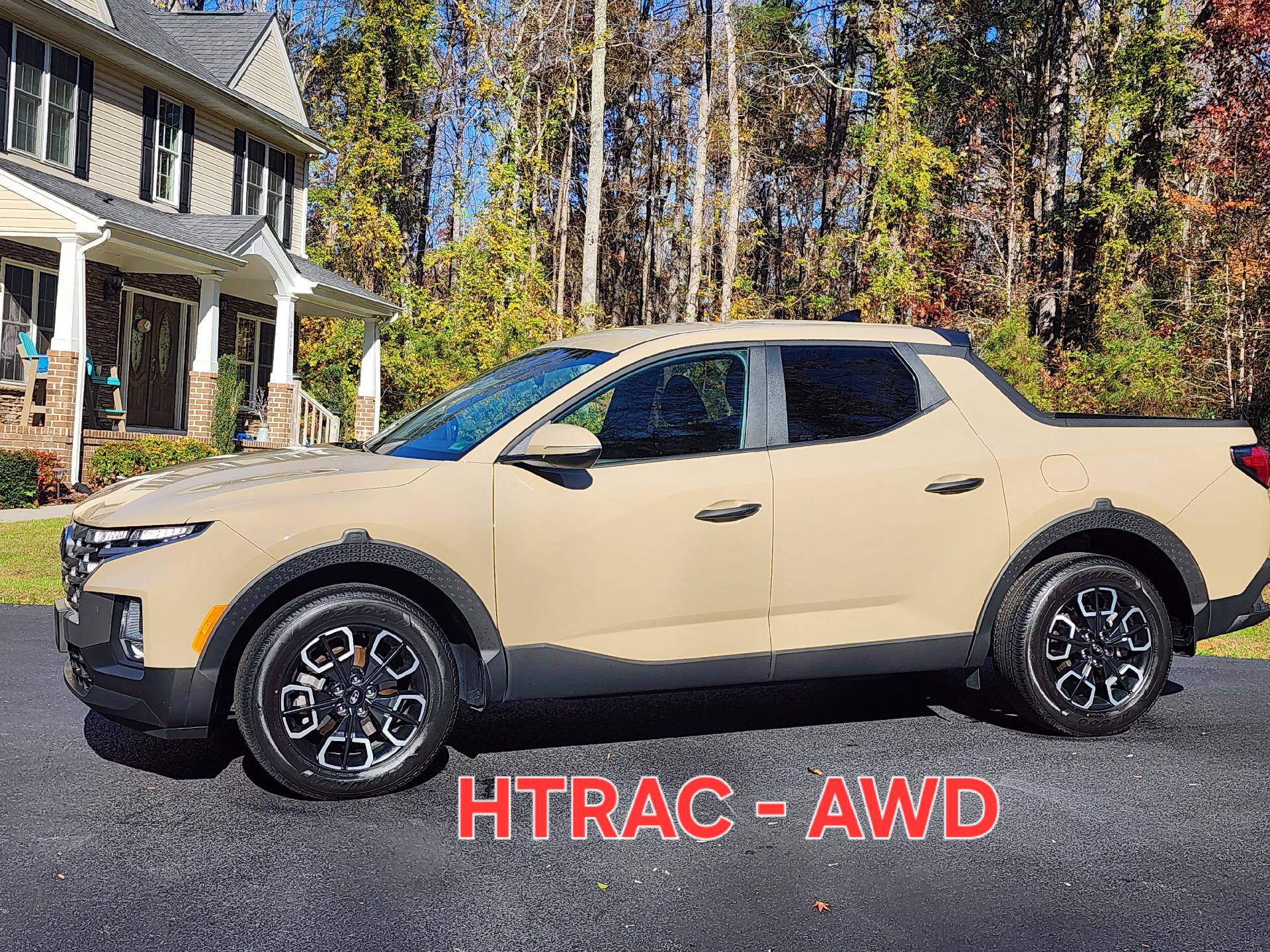 Used 2023 Hyundai Santa Cruz SEL image 2