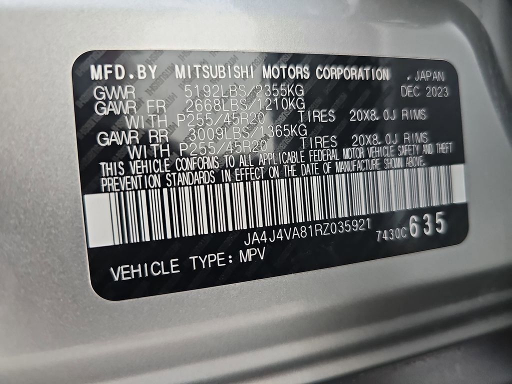 Used 2024 Mitsubishi Outlander SE image 25