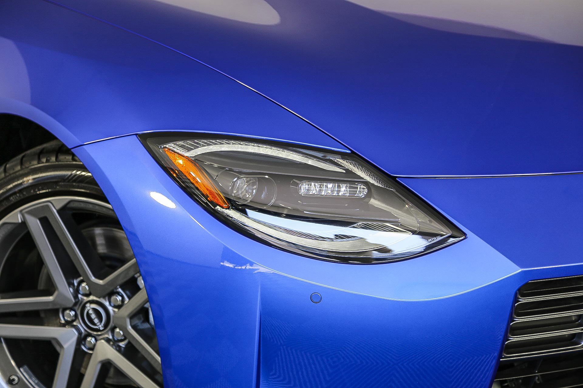 Certified 2025 Nissan Z Sport w/ Floor Mat Package image 4