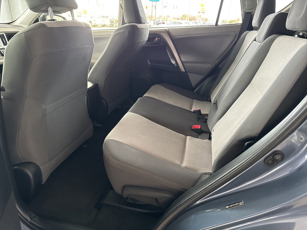 Used 2013 Toyota RAV4 LE image 20