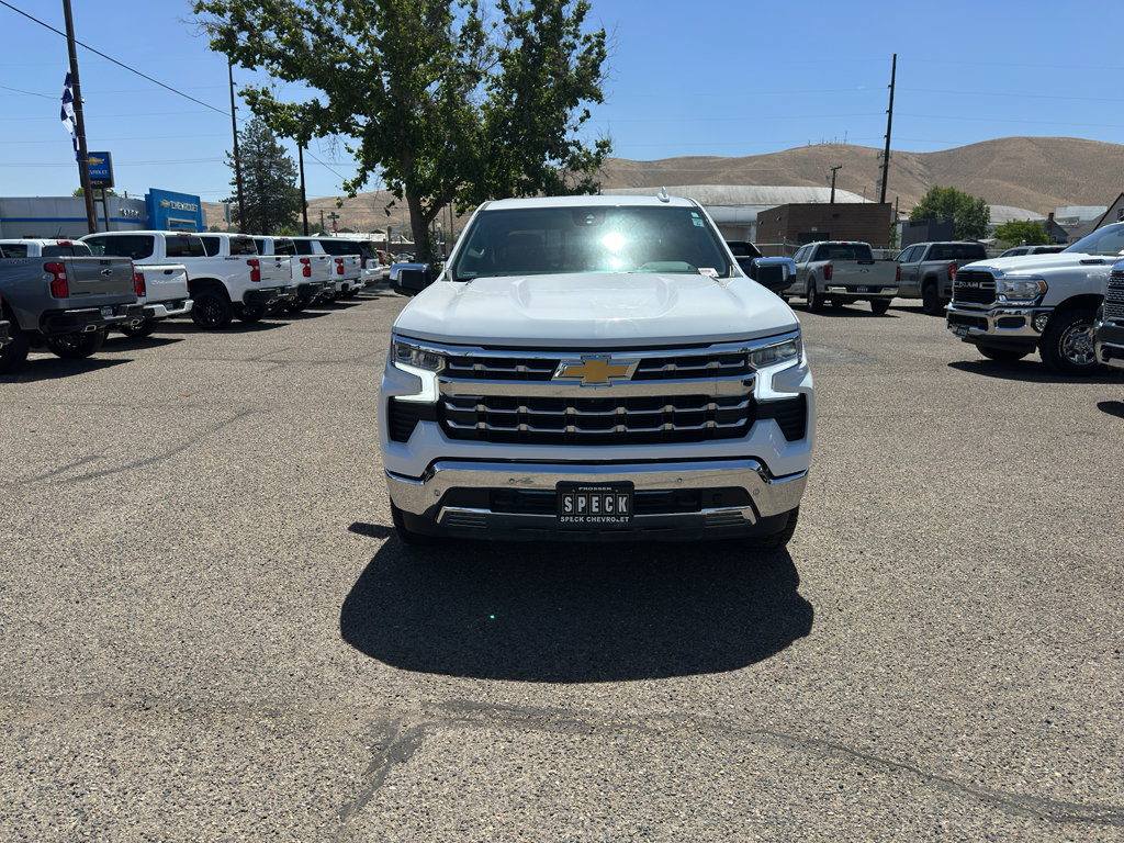 Used 2022 Chevrolet Silverado 1500 LTZ AWD/4WD image 34