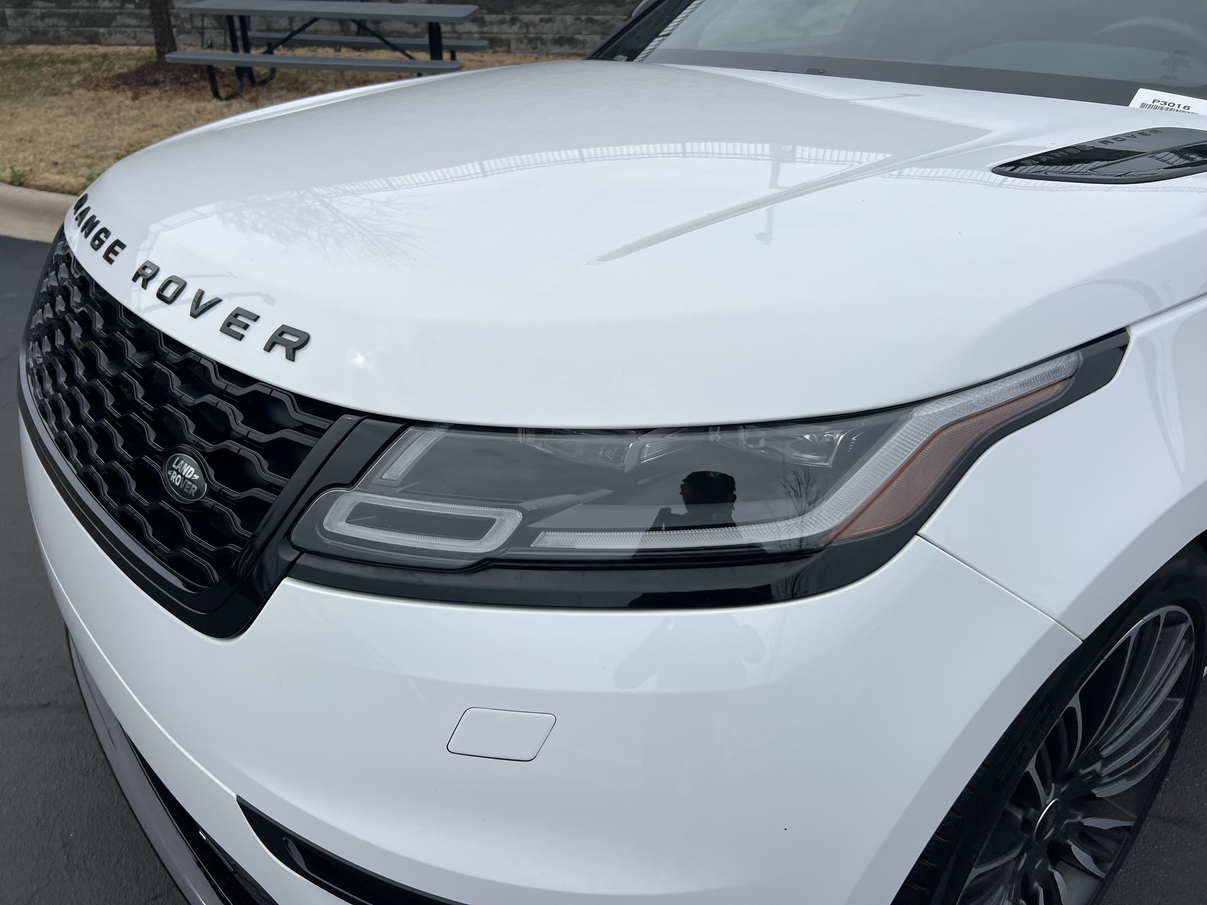 Certified 2023 Land Rover Range Rover Velar R-Dynamic S image 12