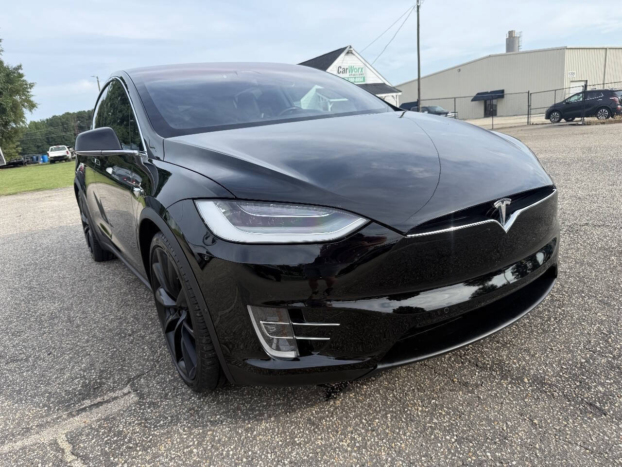 Used 2019 Tesla Model X Long Range AWD/4WD image 10