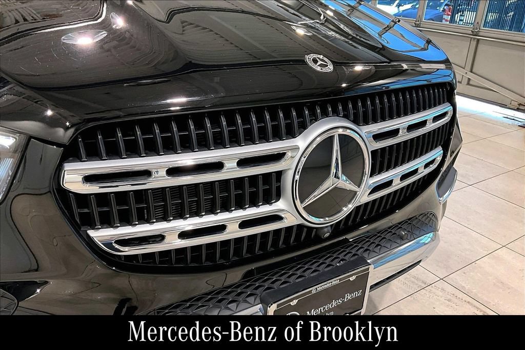 Certified 2025 Mercedes-Benz GLE 450e 4MATIC image 31