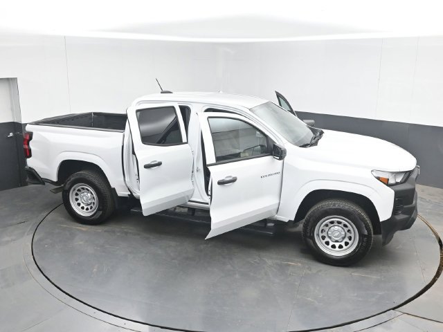 Used 2025 Chevrolet Colorado W/T RWD image 47