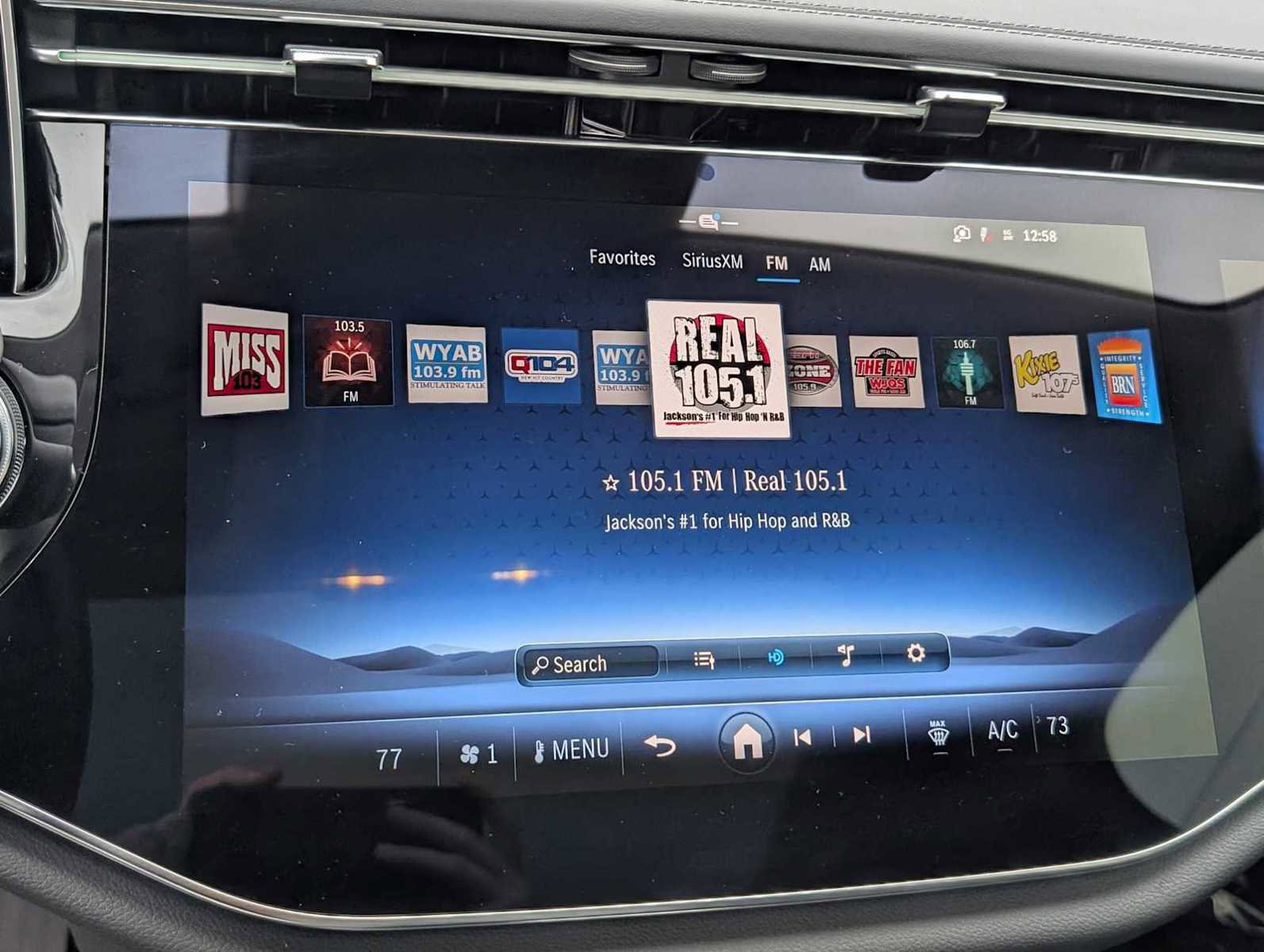 Used 2024 Mercedes-Benz E 350 4MATIC Sedan image 16