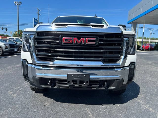 Used 2026 GMC Sierra 3500 Pro w/ Convenience Package AWD/4WD image 2