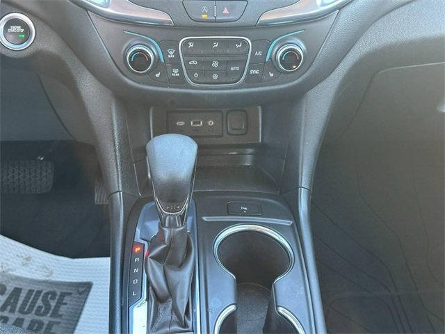 Certified 2024 Chevrolet Equinox LT w/ LPO, Floor Liner Package image 13