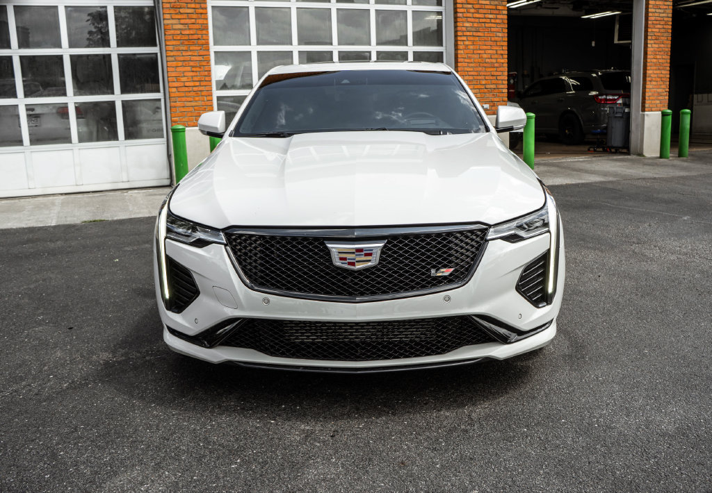 Used 2022 Cadillac CT4 V w/ Navigation Package RWD image 36