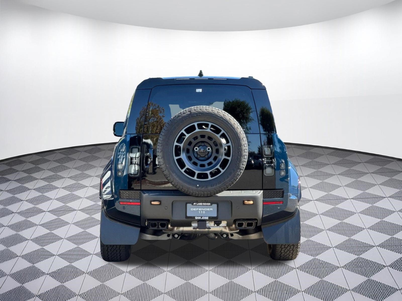 New 2026 Land Rover Defender 110 OCTA AWD/4WD image 10