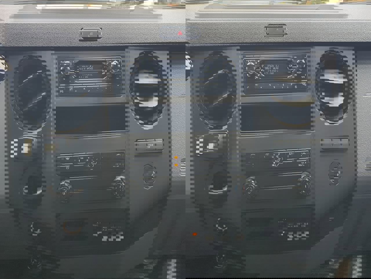 Used 2023 Ford F650 2WD Regular Cab Super Duty image 15