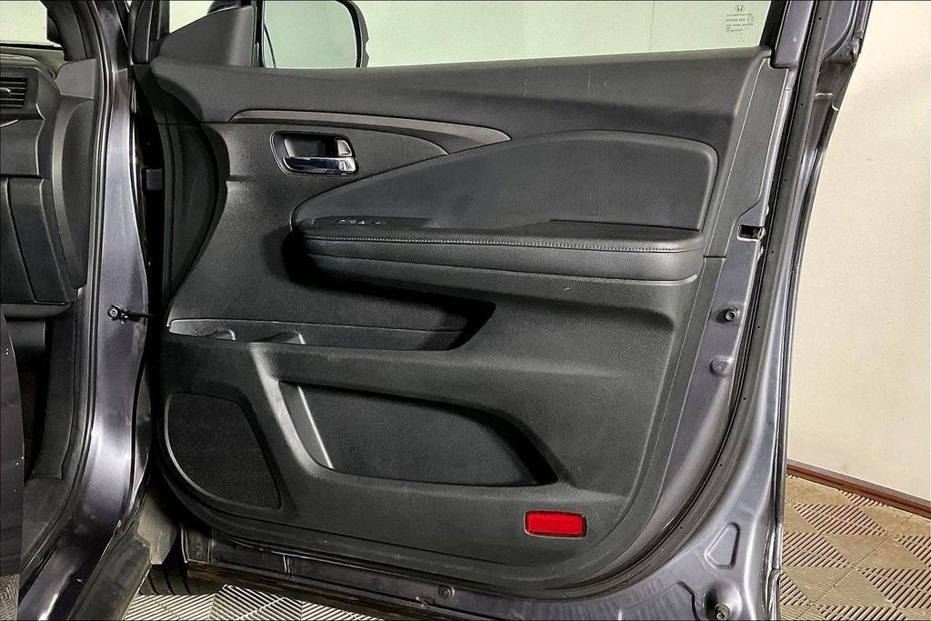 Used 2021 Honda Passport Sport image 23