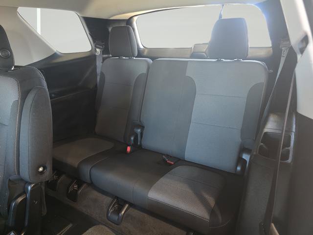 Used 2018 Chevrolet Traverse LT image 28