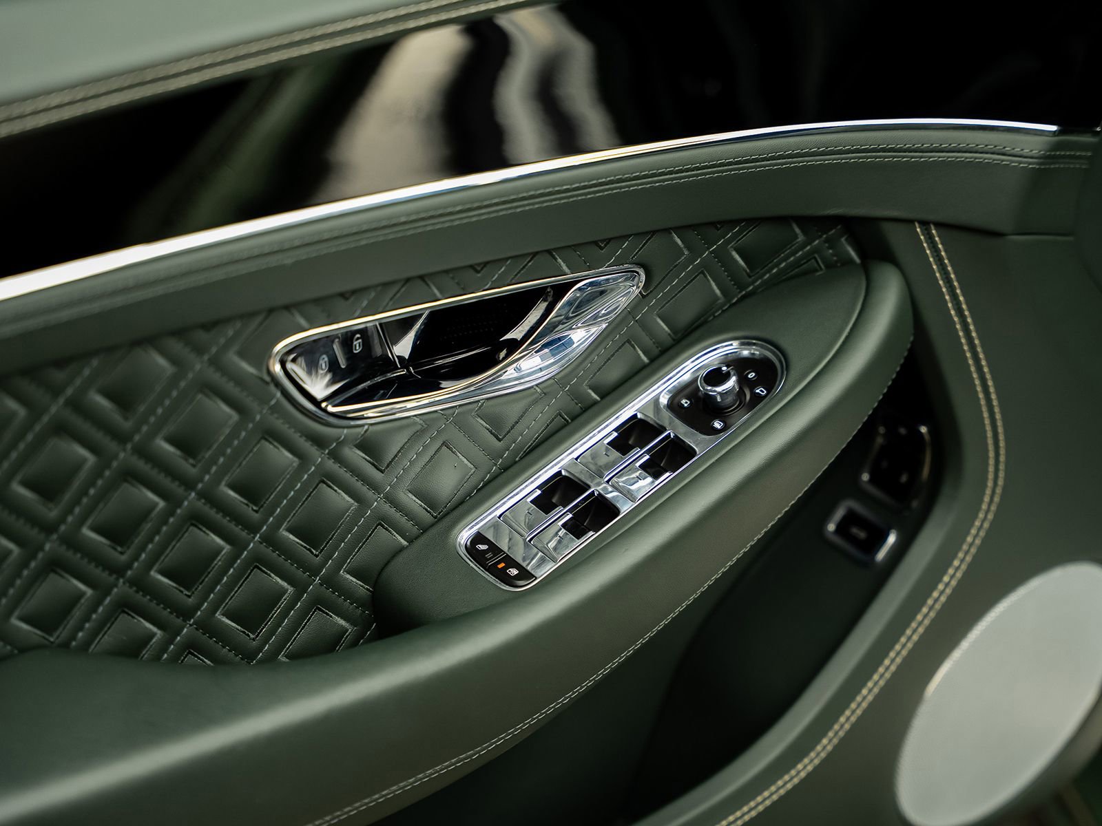 Used 2021 Bentley Continental GT image 62