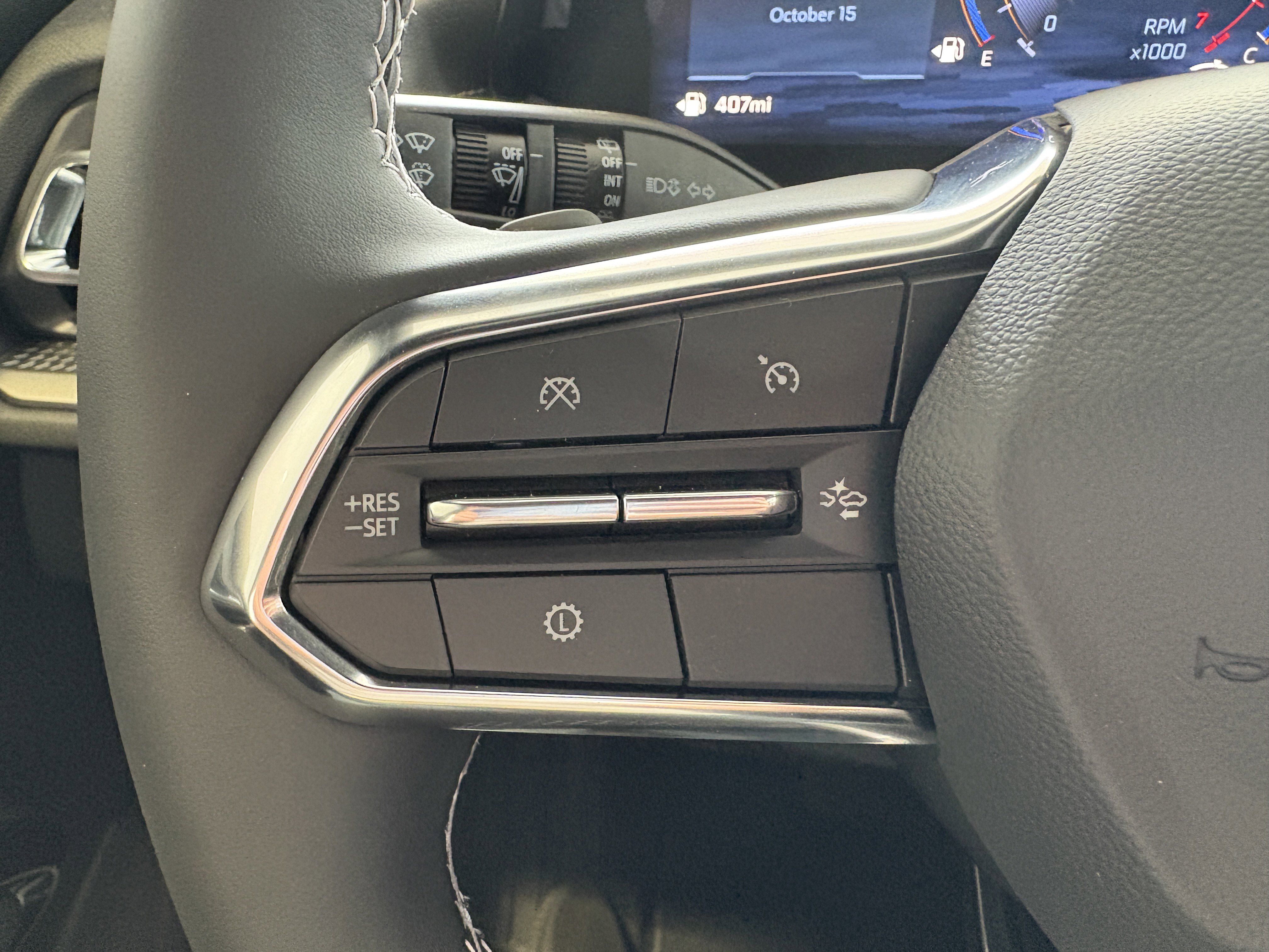 New 2026 Chevrolet Traverse LT w/ Sun and Wheel Package image 12