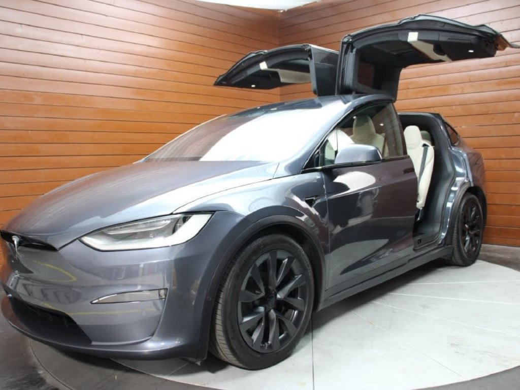 Used 2022 Tesla Model X AWD/4WD image 35