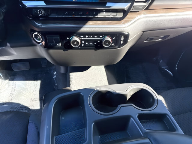 Used 2023 Chevrolet Silverado 1500 RST w/ Z71 Off-Road Package AWD/4WD image 23