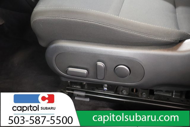 Used 2025 Hyundai Kona SEL AWD/4WD image 13