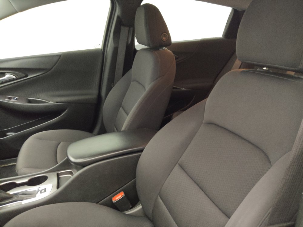 Used 2023 Chevrolet Malibu LS FWD image 17