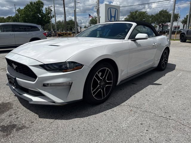 Used 2021 Ford Mustang Premium RWD image 5