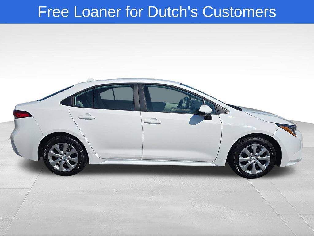 Used 2026 Toyota Corolla LE FWD image 7
