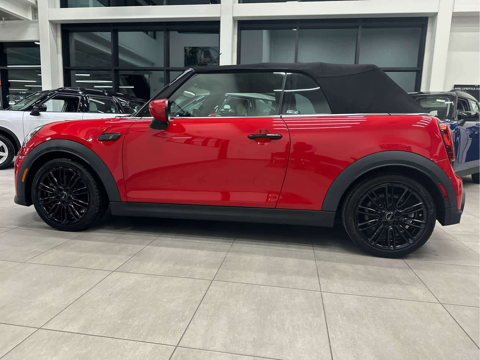 Used 2023 MINI Cooper S image 8