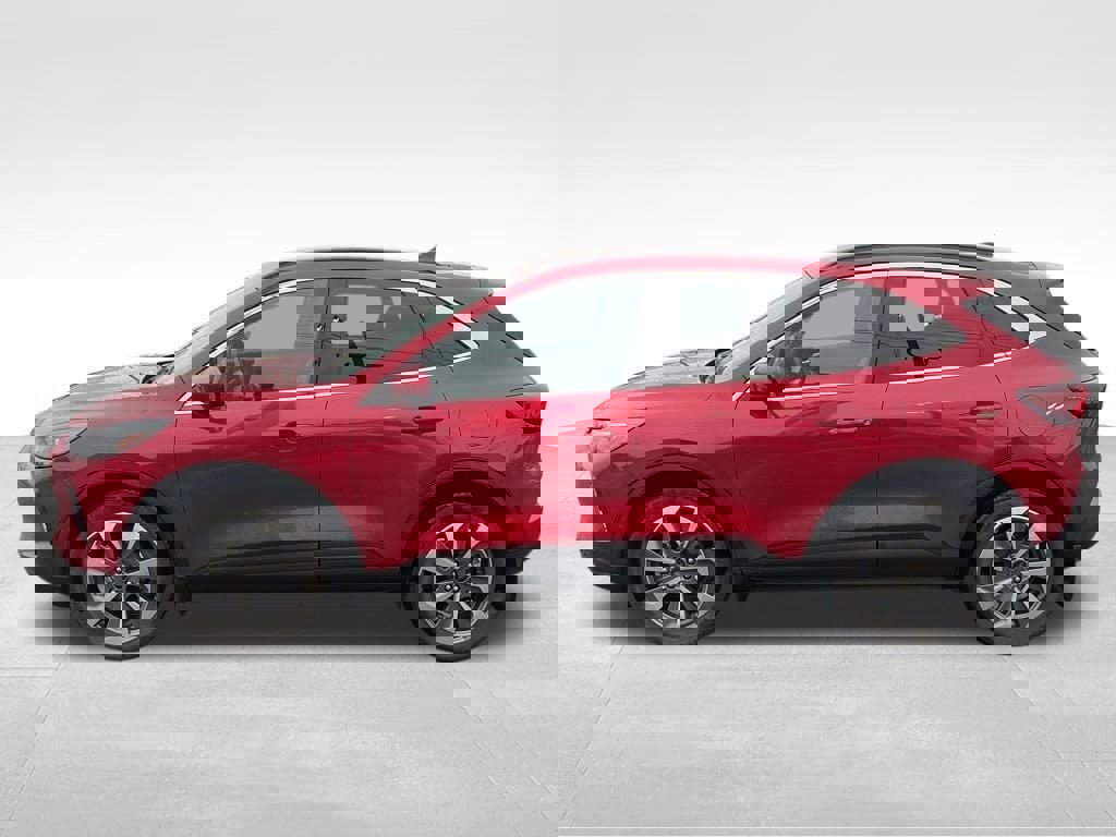 Used 2023 Ford Escape Platinum w/ Premium Technology Package image 2