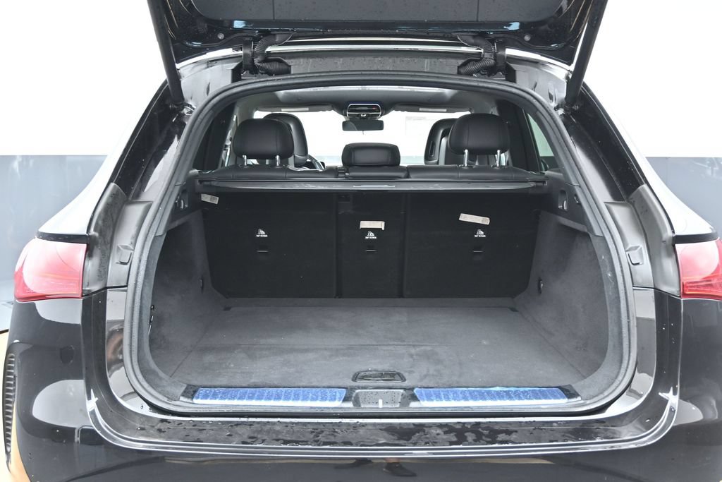 Used 2023 Mercedes-Benz EQE 350+ SUV image 17