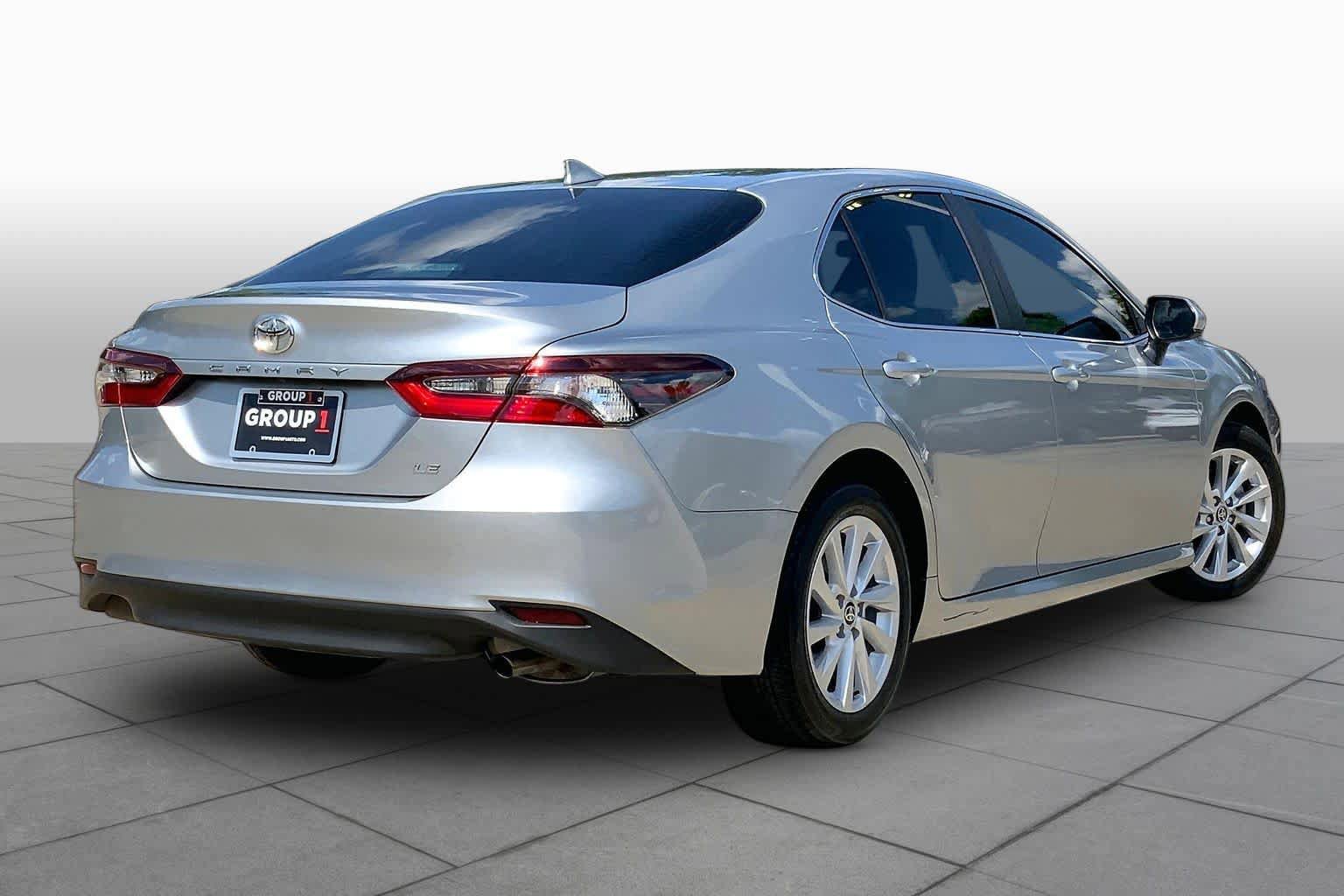 Used 2023 Toyota Camry LE FWD image 12