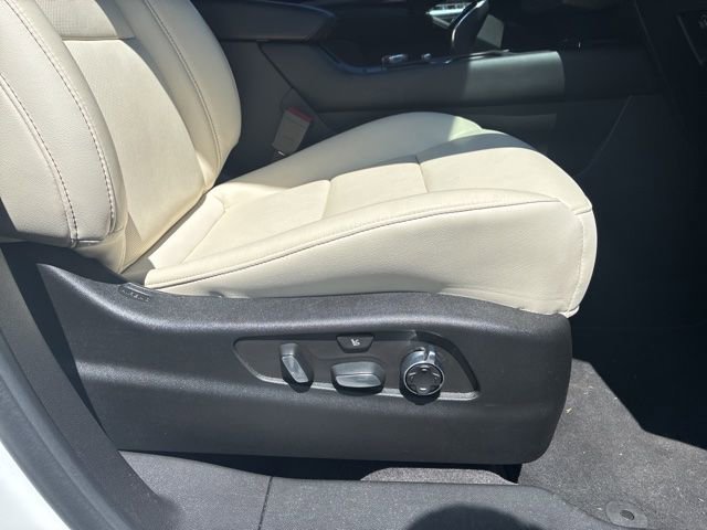 Used 2022 Cadillac XT4 Sport image 5