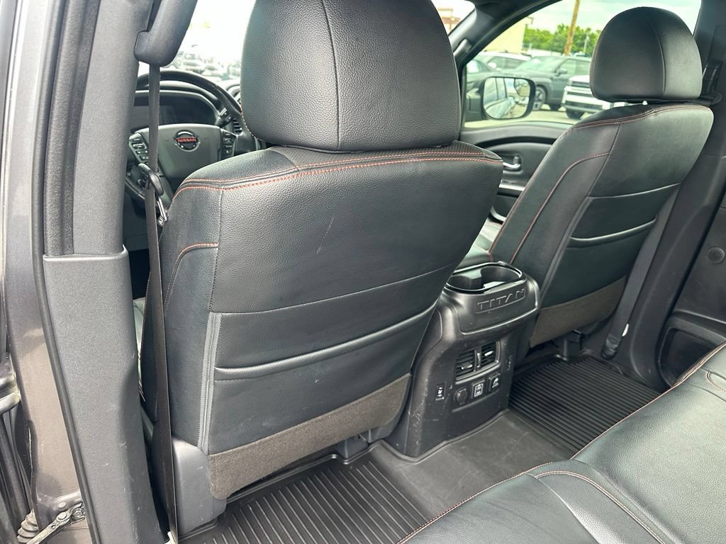 Used 2022 Nissan Titan PRO-4X w/ Pro-4x Convenience Package AWD/4WD image 31