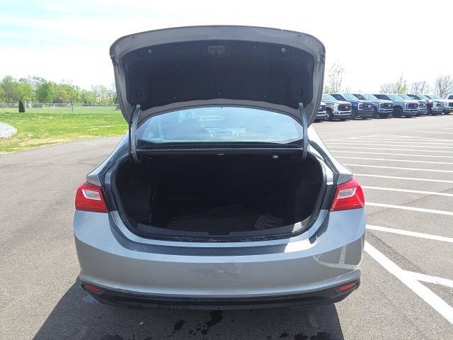 Used 2023 Chevrolet Malibu LT FWD image 10