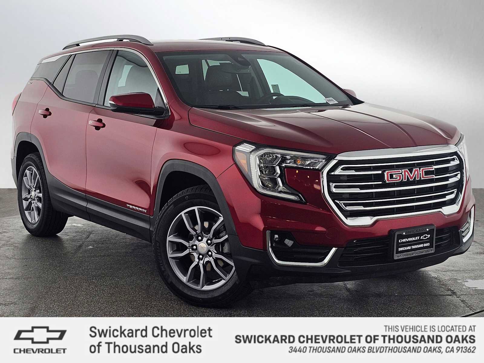 Used 2023 GMC Terrain SLT