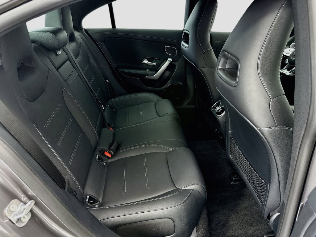 Certified 2023 Mercedes-Benz CLA 35 AMG 4MATIC image 20