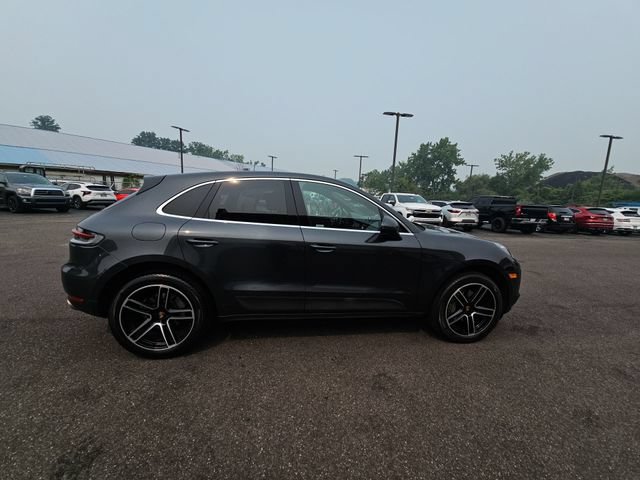 Used 2021 Porsche Macan S AWD/4WD image 10