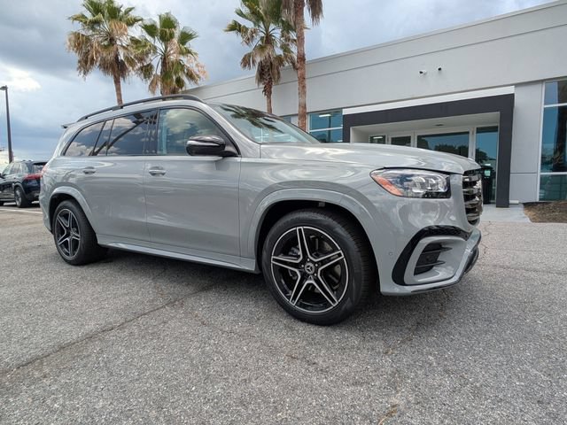 New 2026 Mercedes-Benz GLS 450 4MATIC image 2