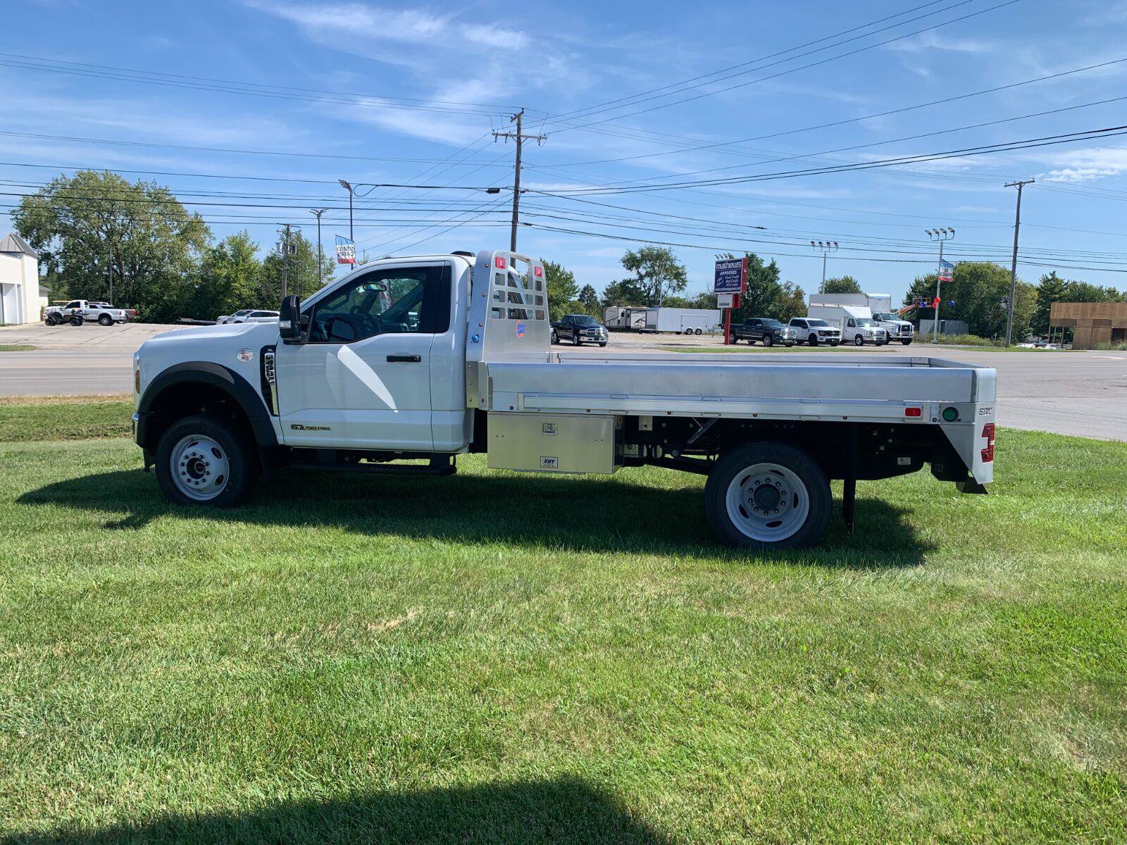 New 2026 Ford F450 XL w/ XL Chrome Package AWD/4WD image 3