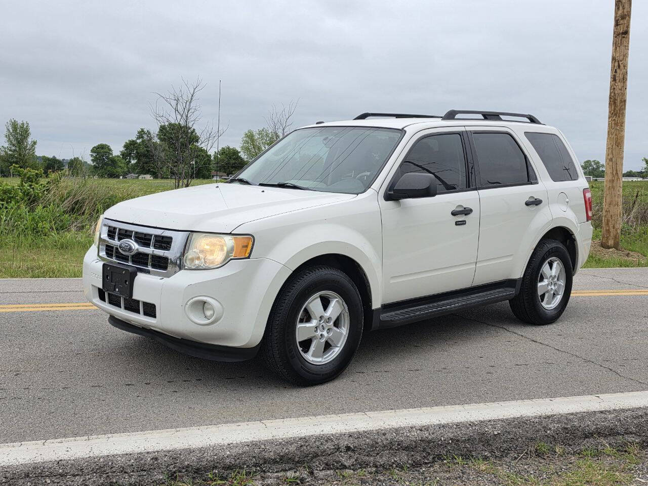 Used 2009 Ford Escape XLT FWD image 2