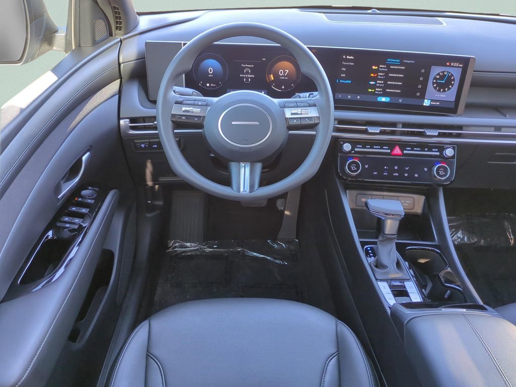 Certified 2025 Hyundai Santa Cruz SEL image 15