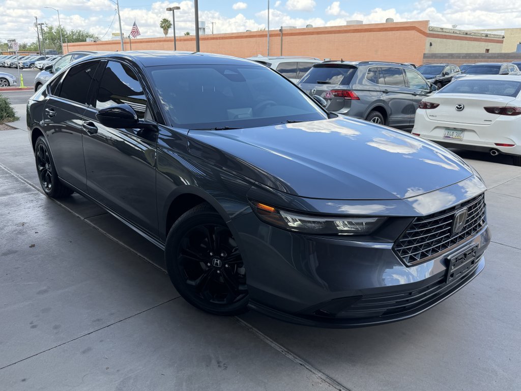Used 2025 Honda Accord SE image 6