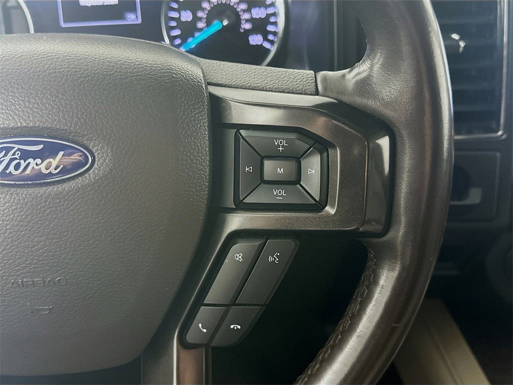 Used 2021 Ford Expedition Limited image 27