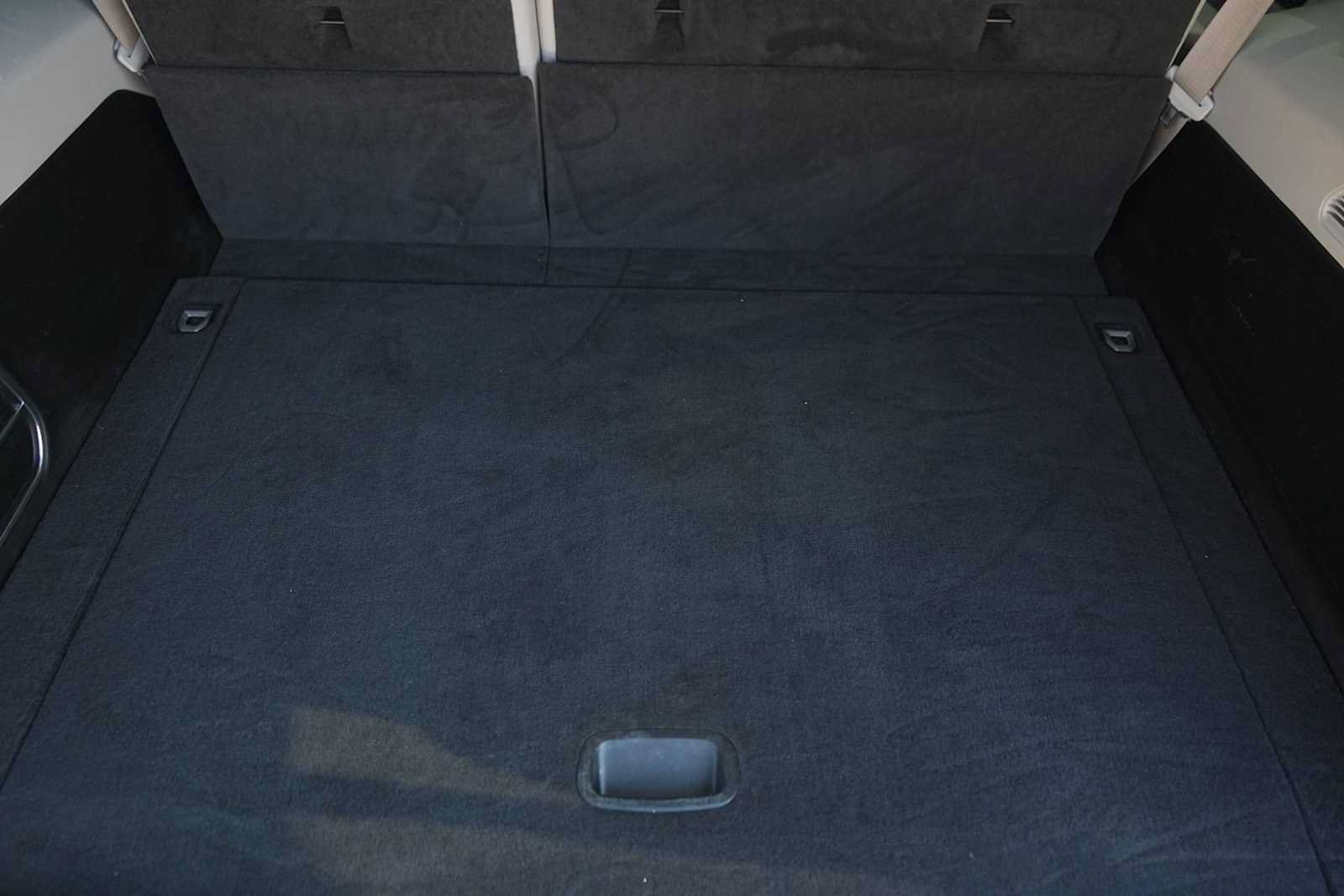 Used 2024 Jeep Wagoneer L Series II w/ Flexible Seating Group AWD/4WD image 27