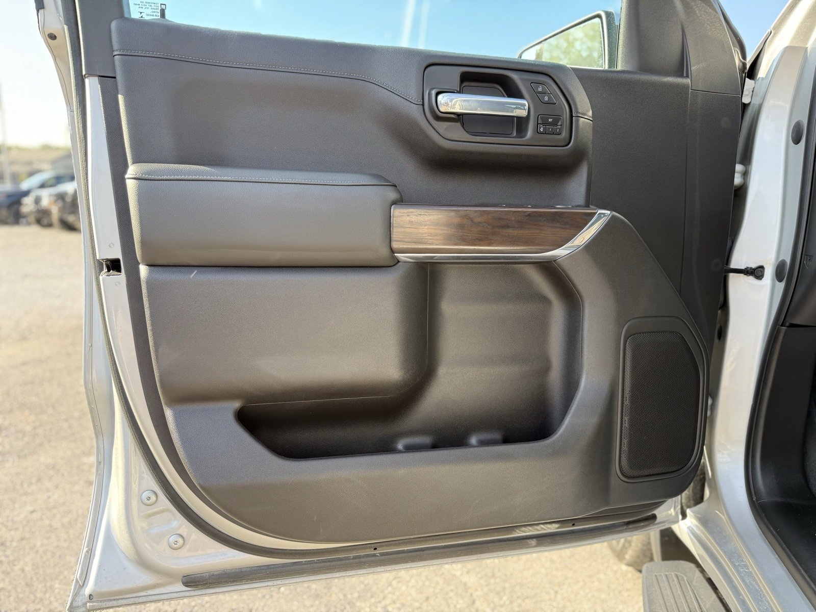 Used 2020 GMC Sierra 1500 SLT w/ SLT Premium Package image 11