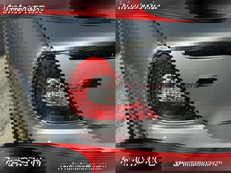 Used 2004 Jaguar XJ8 image 12