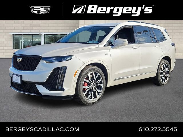 Used 2022 Cadillac XT6 Sport w/ Technology Package image 1