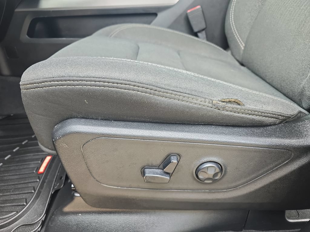 Used 2019 RAM 1500 Big Horn RWD image 29